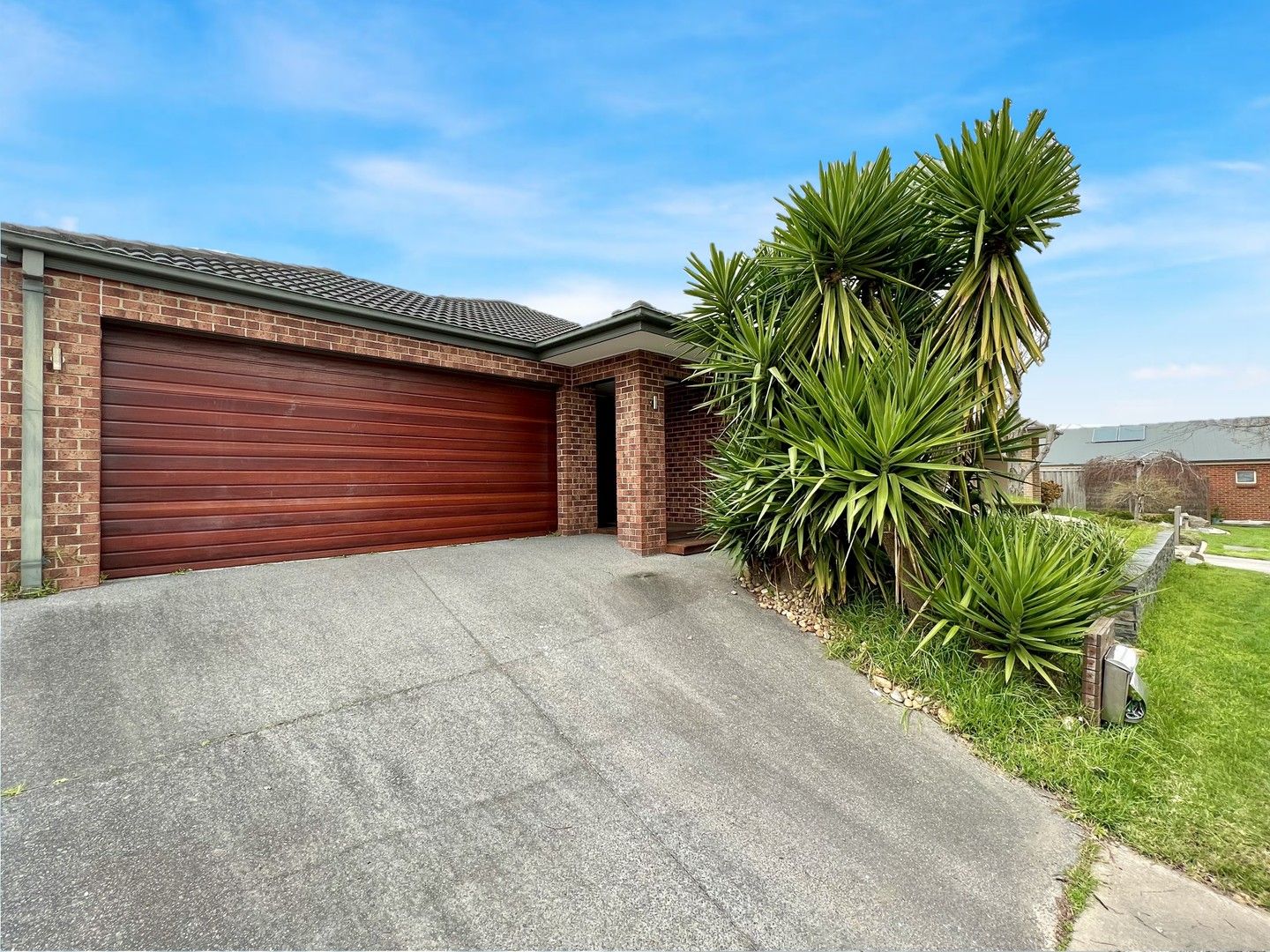4 bedrooms House in 11 Misty Close BERWICK VIC, 3806