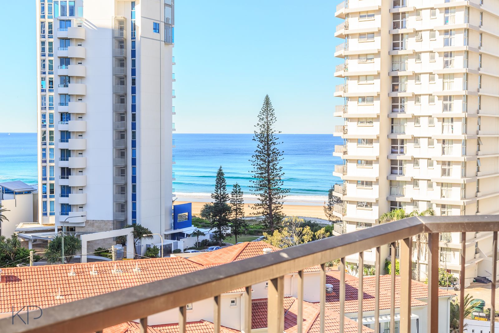 2 bedrooms Apartment / Unit / Flat in 704/5 Enderley Avenue SURFERS PARADISE QLD, 4217