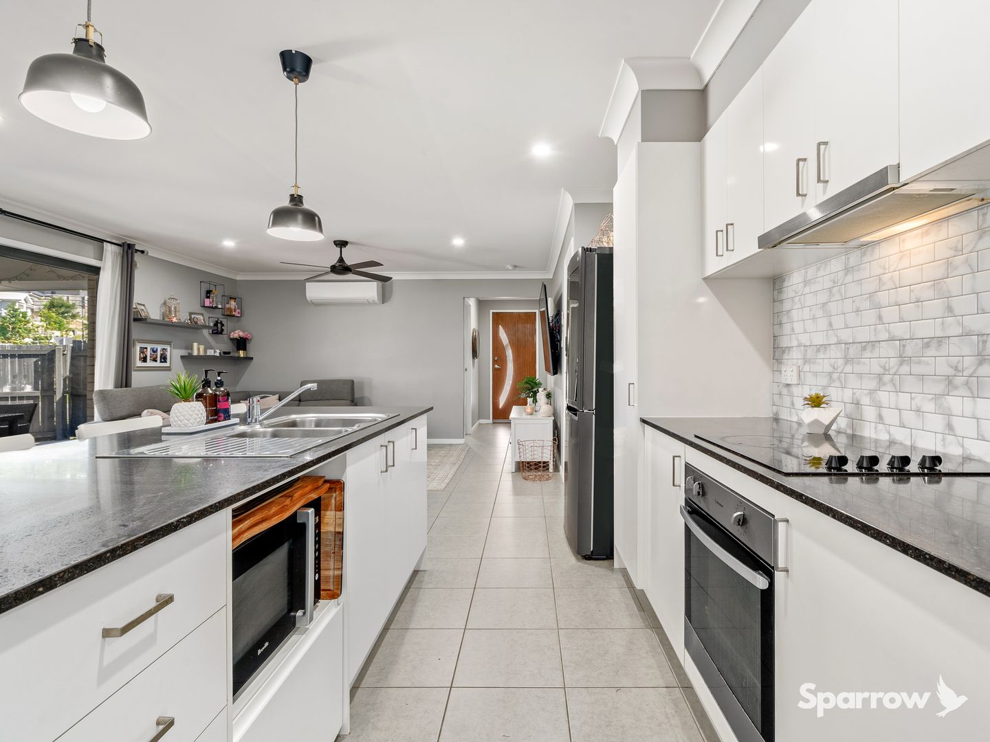 14 Kiroro Street, Bahrs Scrub QLD 4207, Image 1