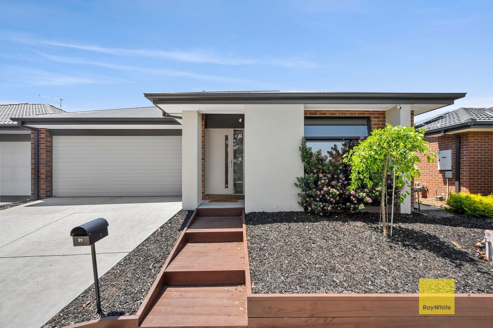 21 Everton Crescent, Charlemont VIC 3217, Image 0