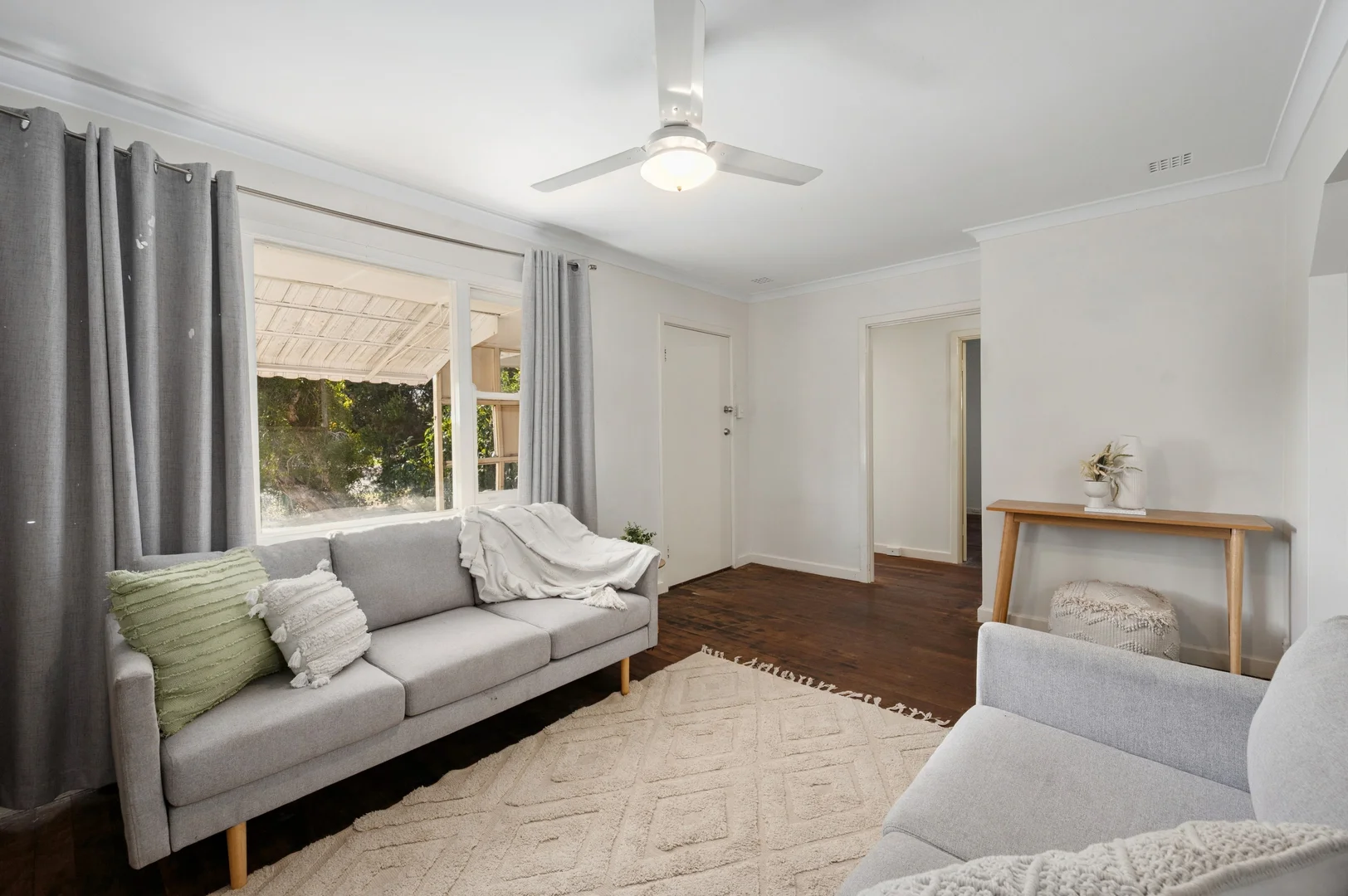 Additional image 16 of 20 Longhurst Way, Queens Park WA 6107