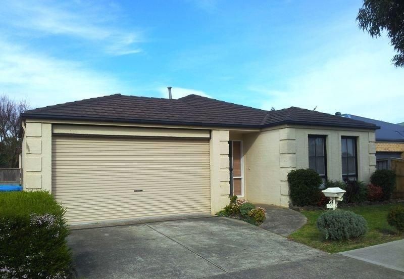 4 bedrooms House in 77 Springfield Drive NARRE WARREN VIC, 3805