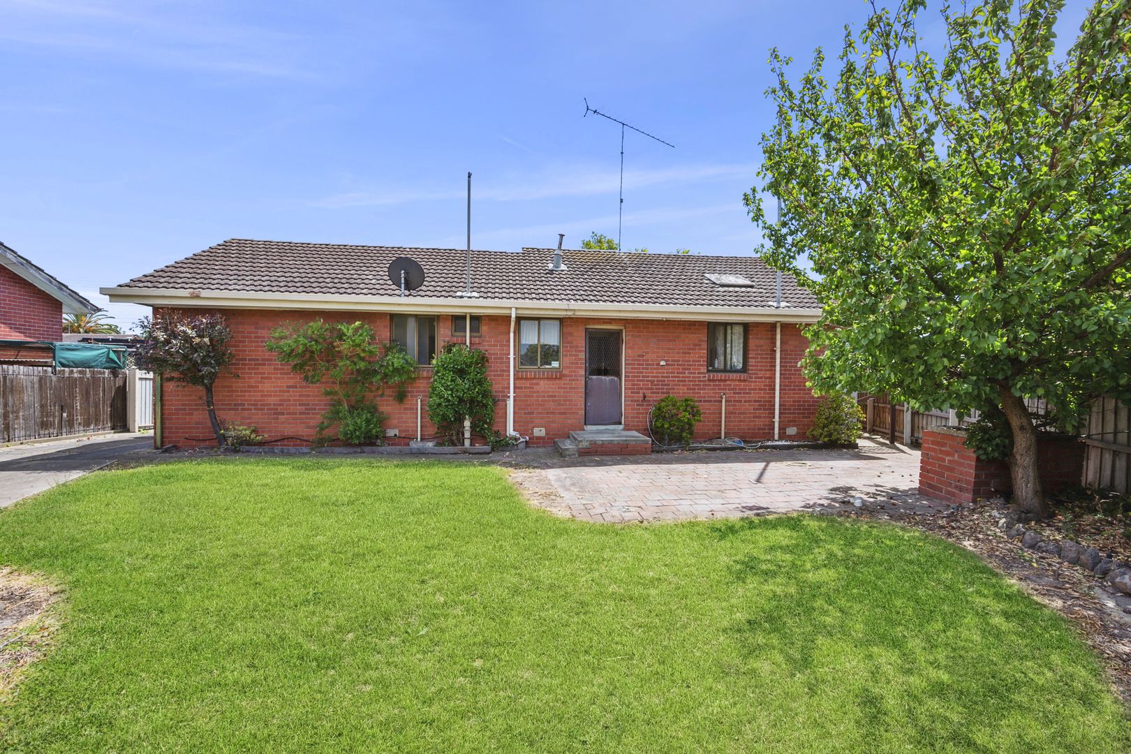 1 Snowy Court, Corio VIC 3214, Image 2