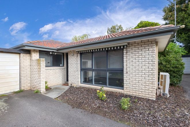 Picture of 2/8 Cricklewood Avenue, FRANKSTON VIC 3199