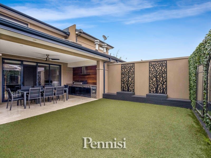 8 Balmoral Ave, Strathmore VIC 3041 House For Rent Domain