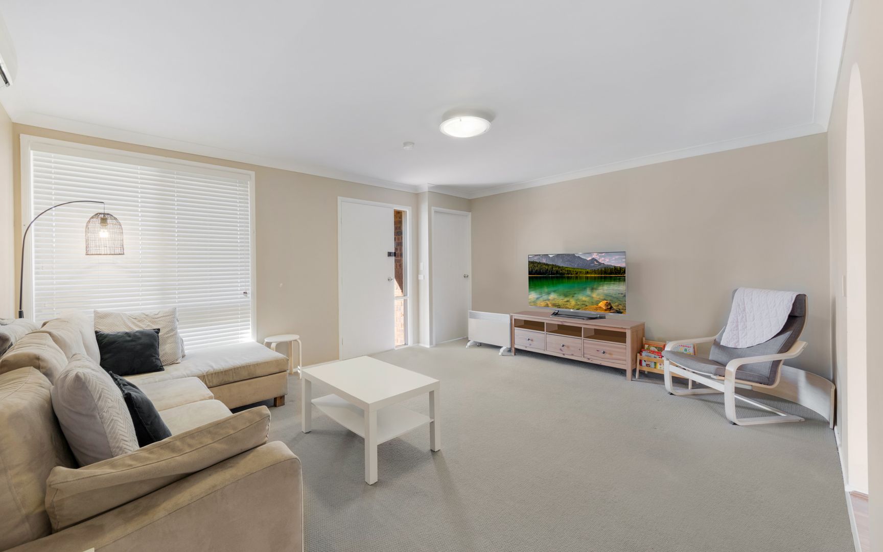 16 Carbasse Crescent, St Helens Park NSW 2560, Image 1