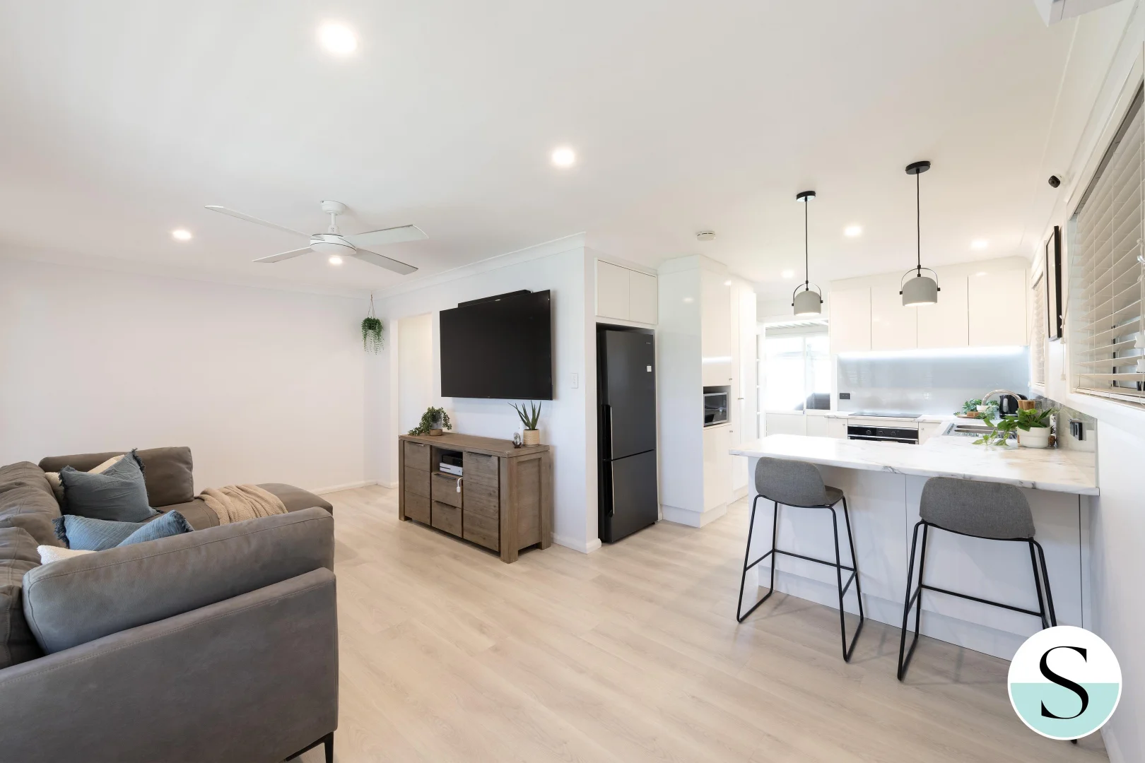 Additional image 3 of 18 Goobarabah Avenue, Gorokan NSW 2263