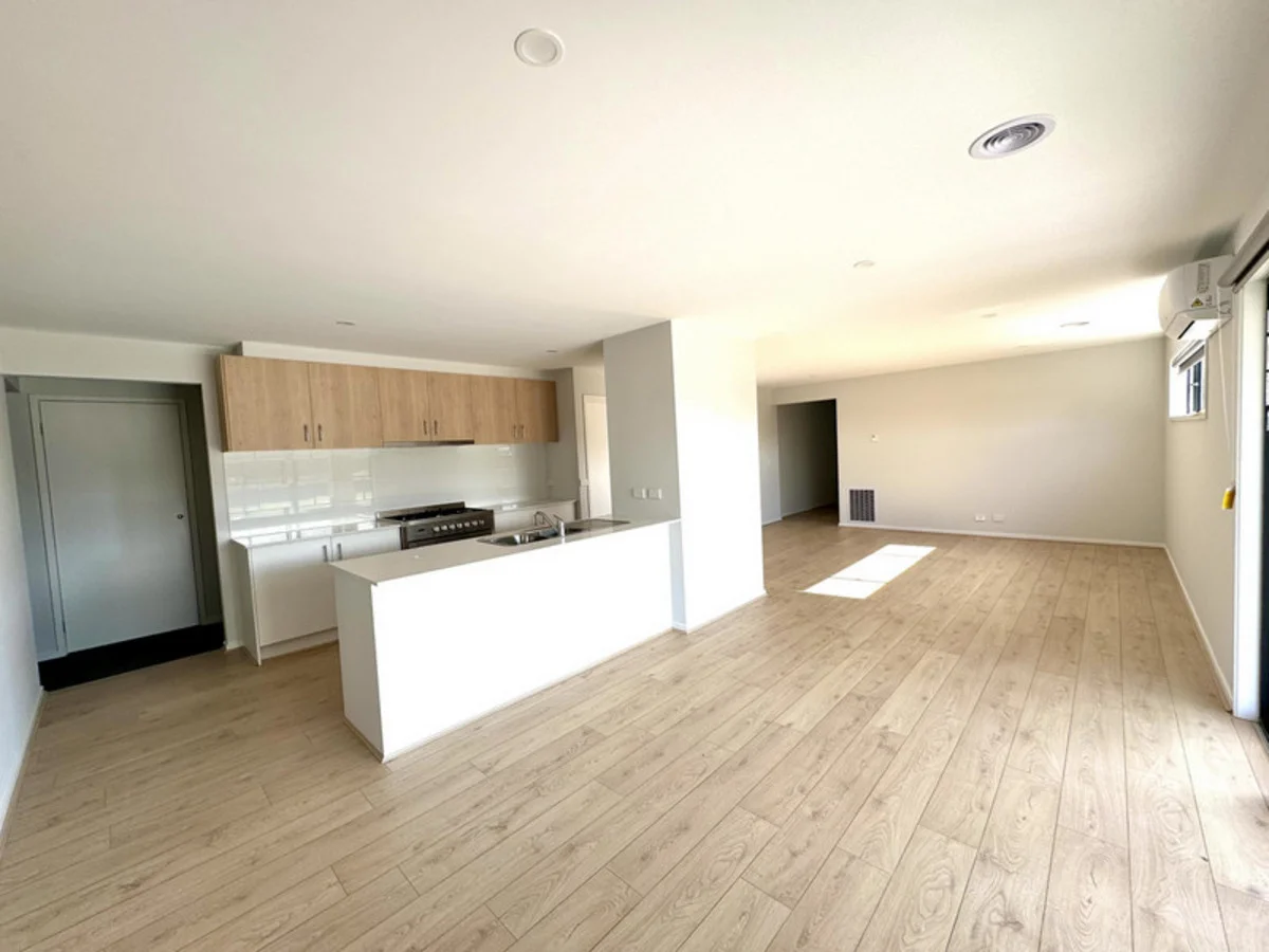 Additional image 2 of 30 McCarthy Street, Churchill VIC 3842