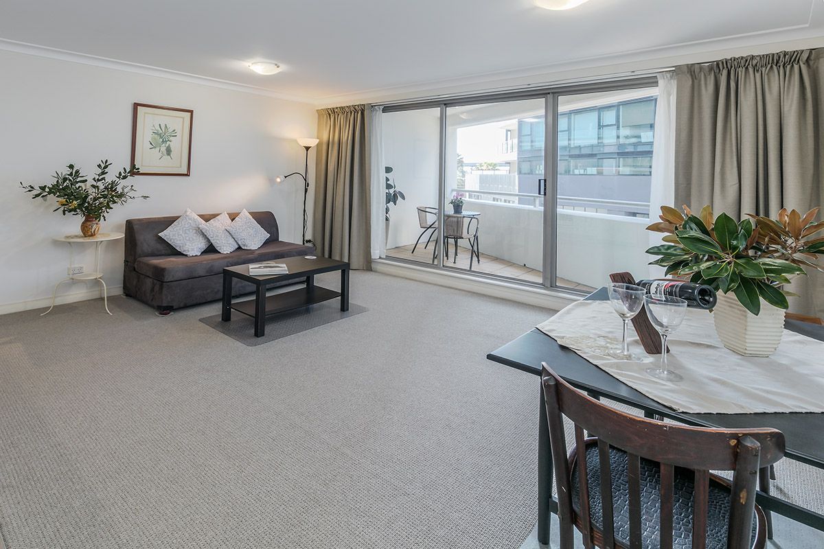 1107/12 Glen Street, Milsons Point NSW 2061, Image 0