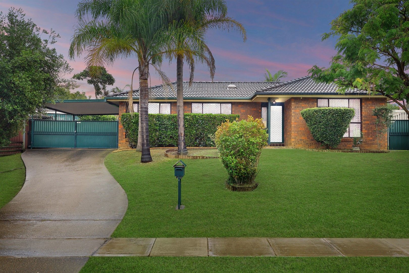 69 Eschol Park Drive, Eschol Park NSW 2558, Image 0