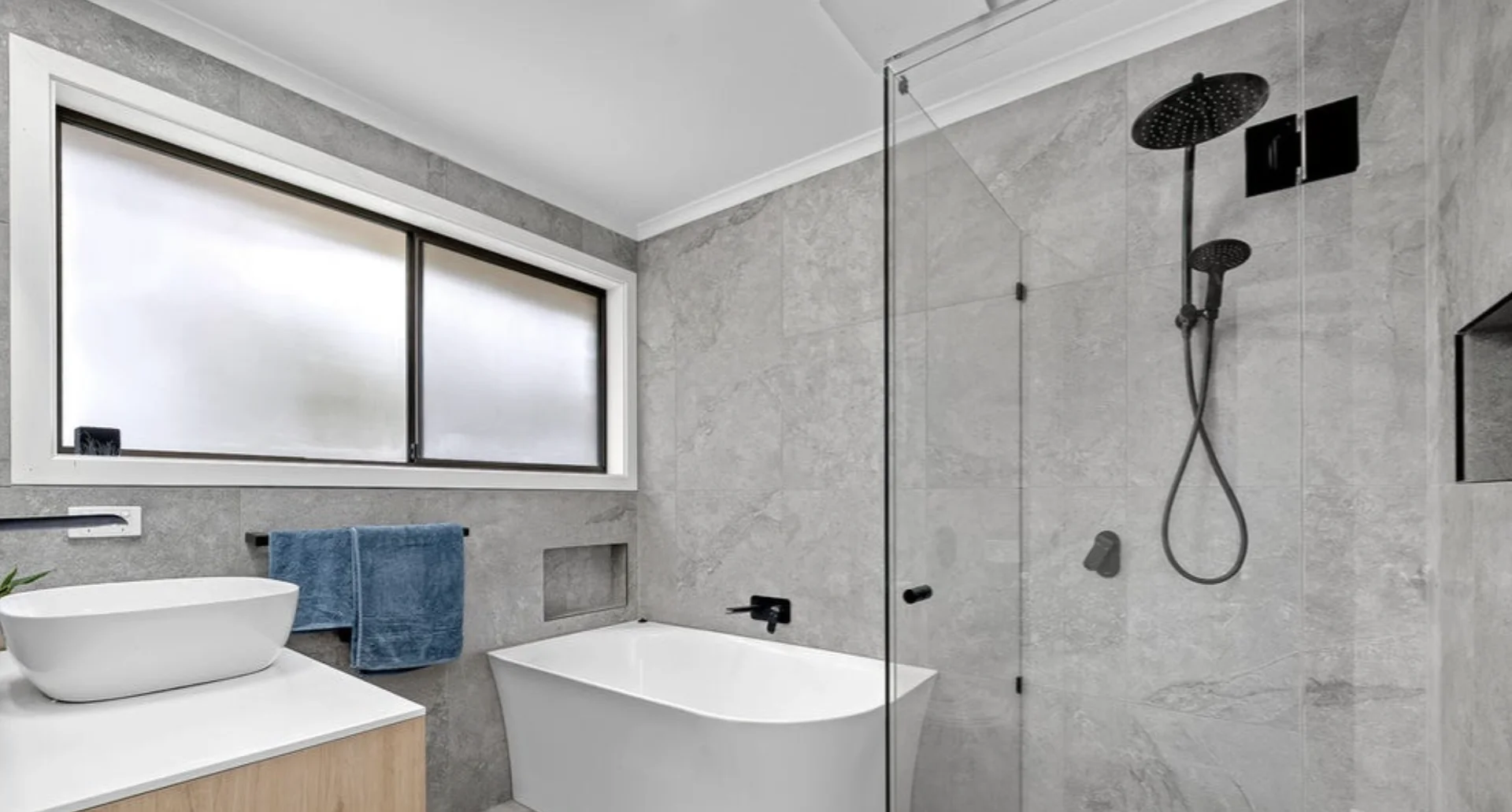 Additional image 11 of 16 Weber Dr, Mornington VIC 3931