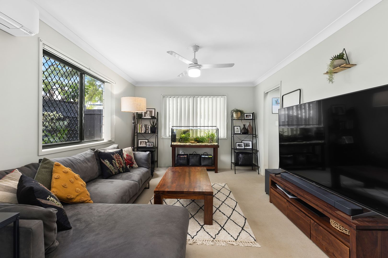 99 Jutland Street, Oxley QLD 4075, Image 1