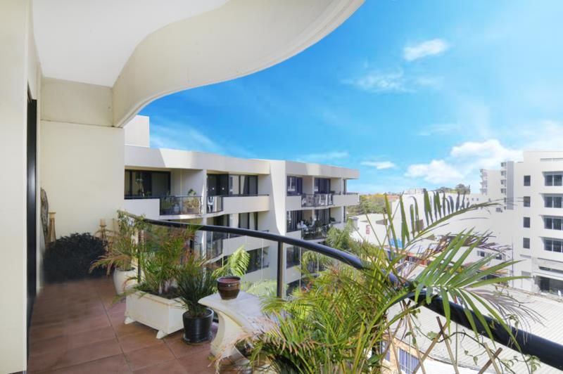 2 bedrooms Apartment / Unit / Flat in 503/11 Mooramba Road DEE WHY NSW, 2099