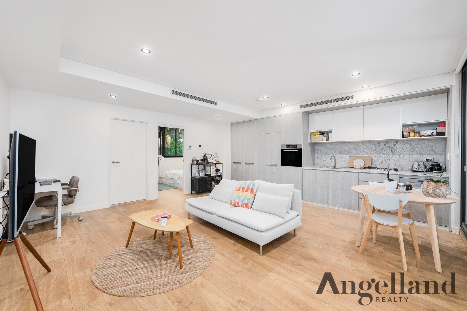 1 bedrooms Apartment / Unit / Flat in 106/143 West Street CROWS NEST NSW, 2065