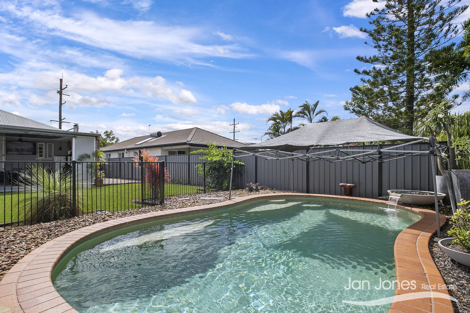 Additional image 17 of 107 Eversleigh Road, Scarborough QLD 4020