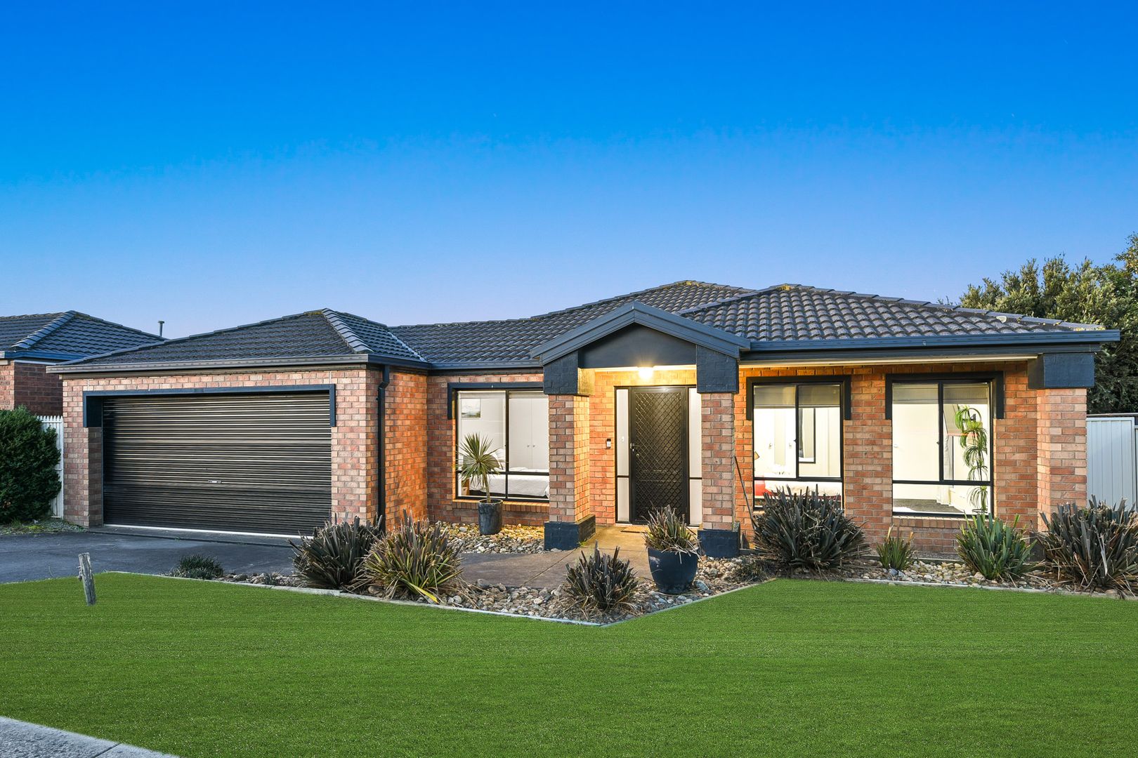 24 Gatehouse Parade, Cranbourne East VIC 3977, Image 1