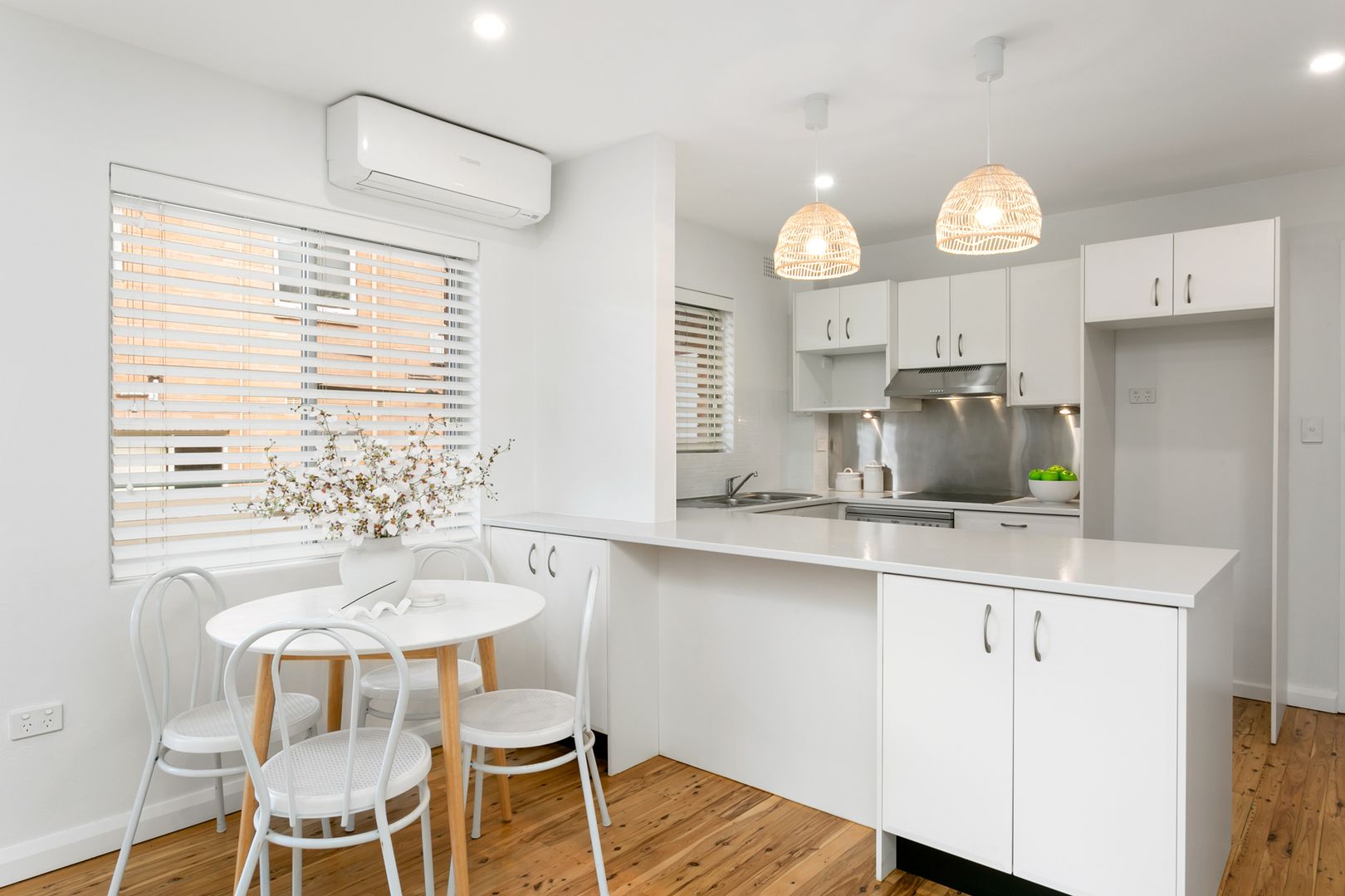 4/11 Ramsay Street, Collaroy NSW 2097, Image 2