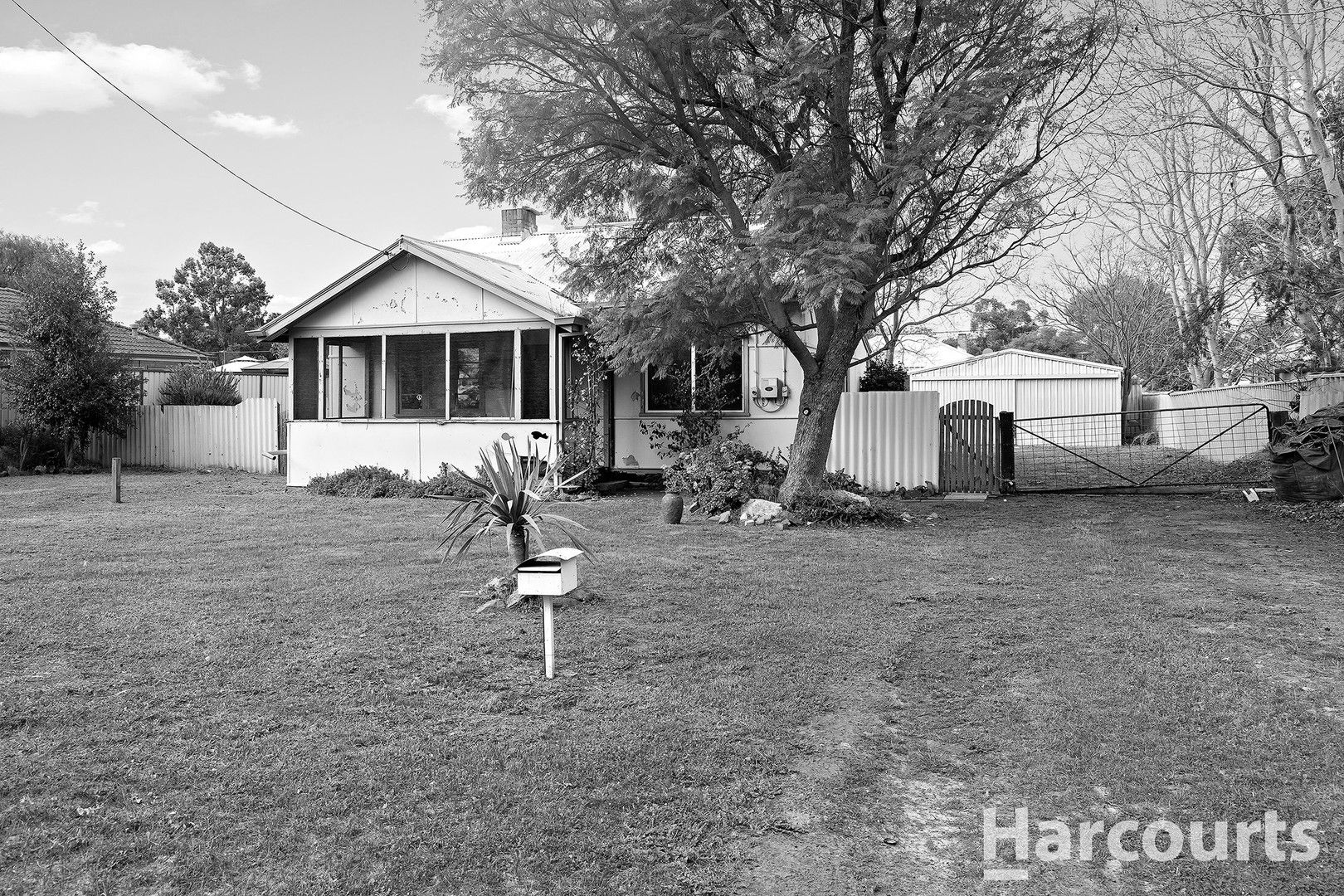 8 Mckay Street, Pinjarra WA 6208, Image 0