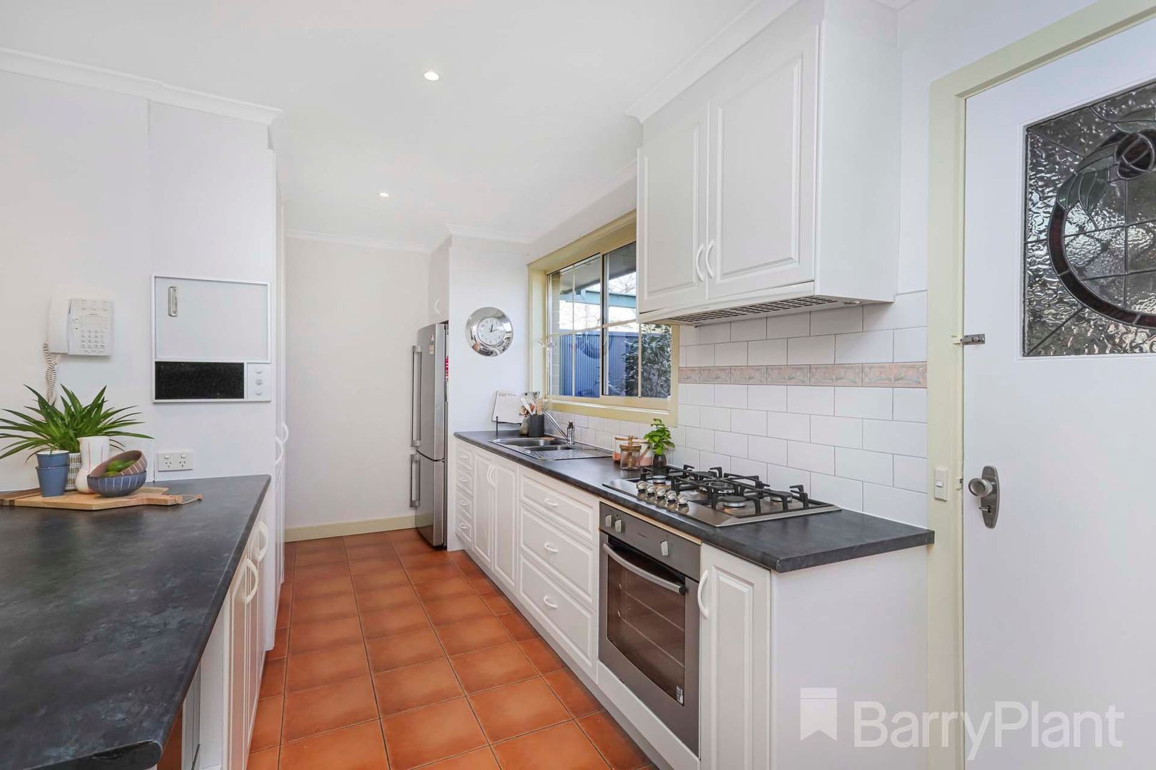 41 Fairbairn Road, Sunshine West VIC 3020, Image 2