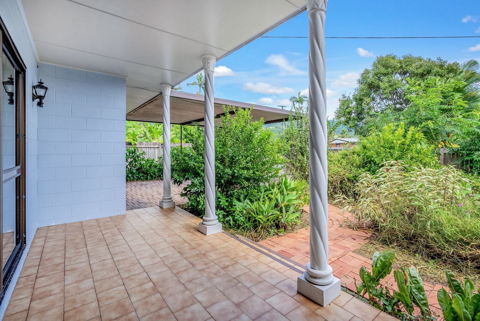 21 Mario Street, Woree QLD 4868, Image 2