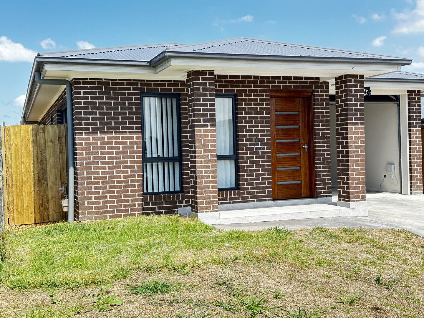 4 bedrooms House in 14 Storkey Street BRADBURY NSW, 2560