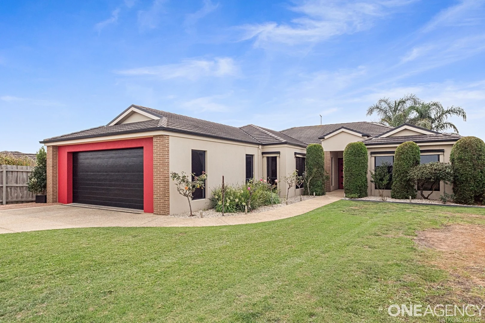8 Wellington Drive, Traralgon VIC 3844