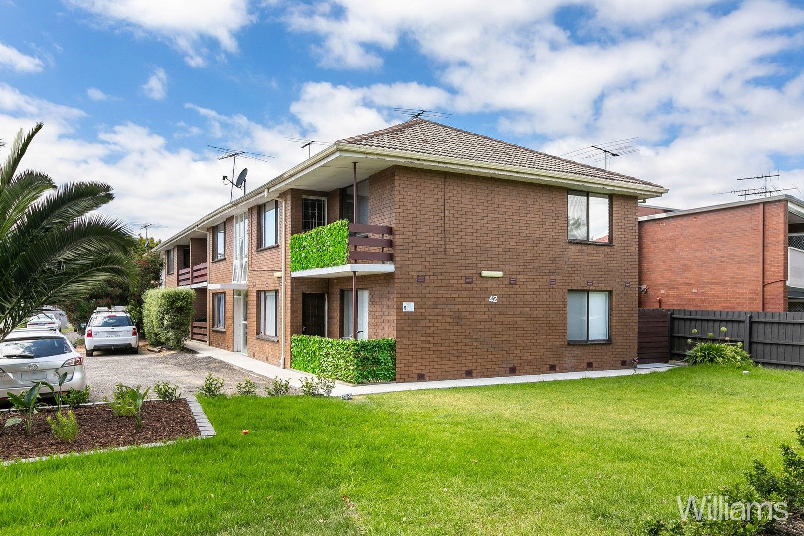 2 bedrooms Apartment / Unit / Flat in 2/42 Victoria Street WILLIAMSTOWN VIC, 3016