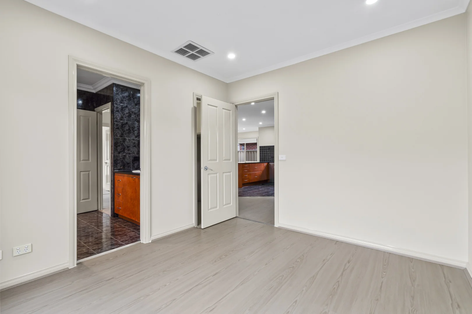 Additional image 6 of 3/15 Liston Road, Glenroy VIC 3046