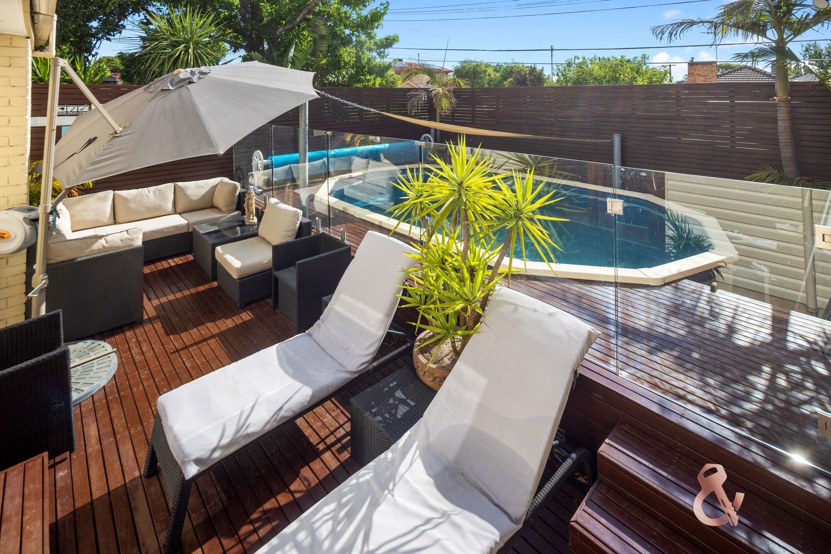 4 bedrooms House in 184 Purinuan Road RESERVOIR VIC, 3073
