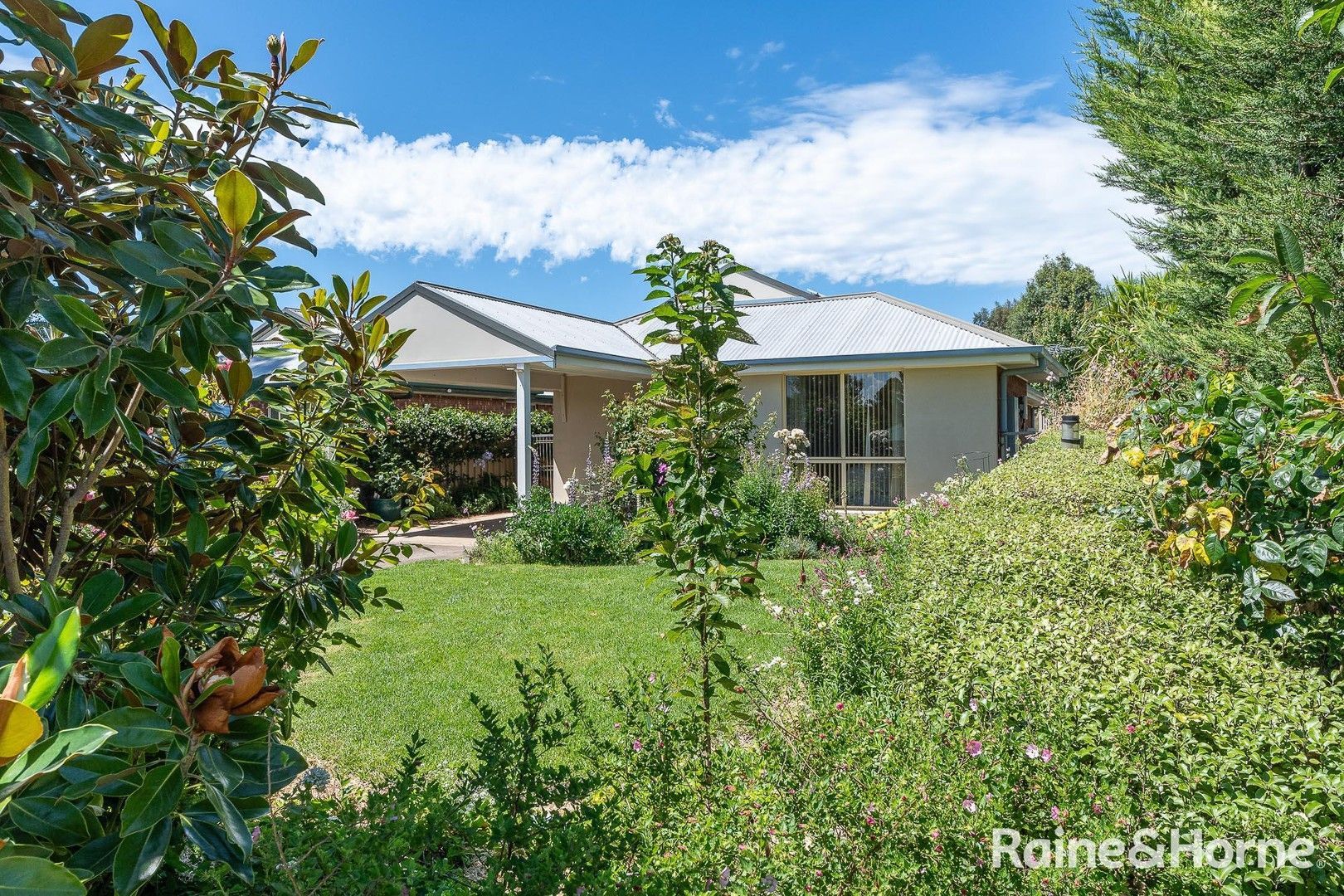 2/93 Hurling Drive, Mount Barker SA 5251, Image 0