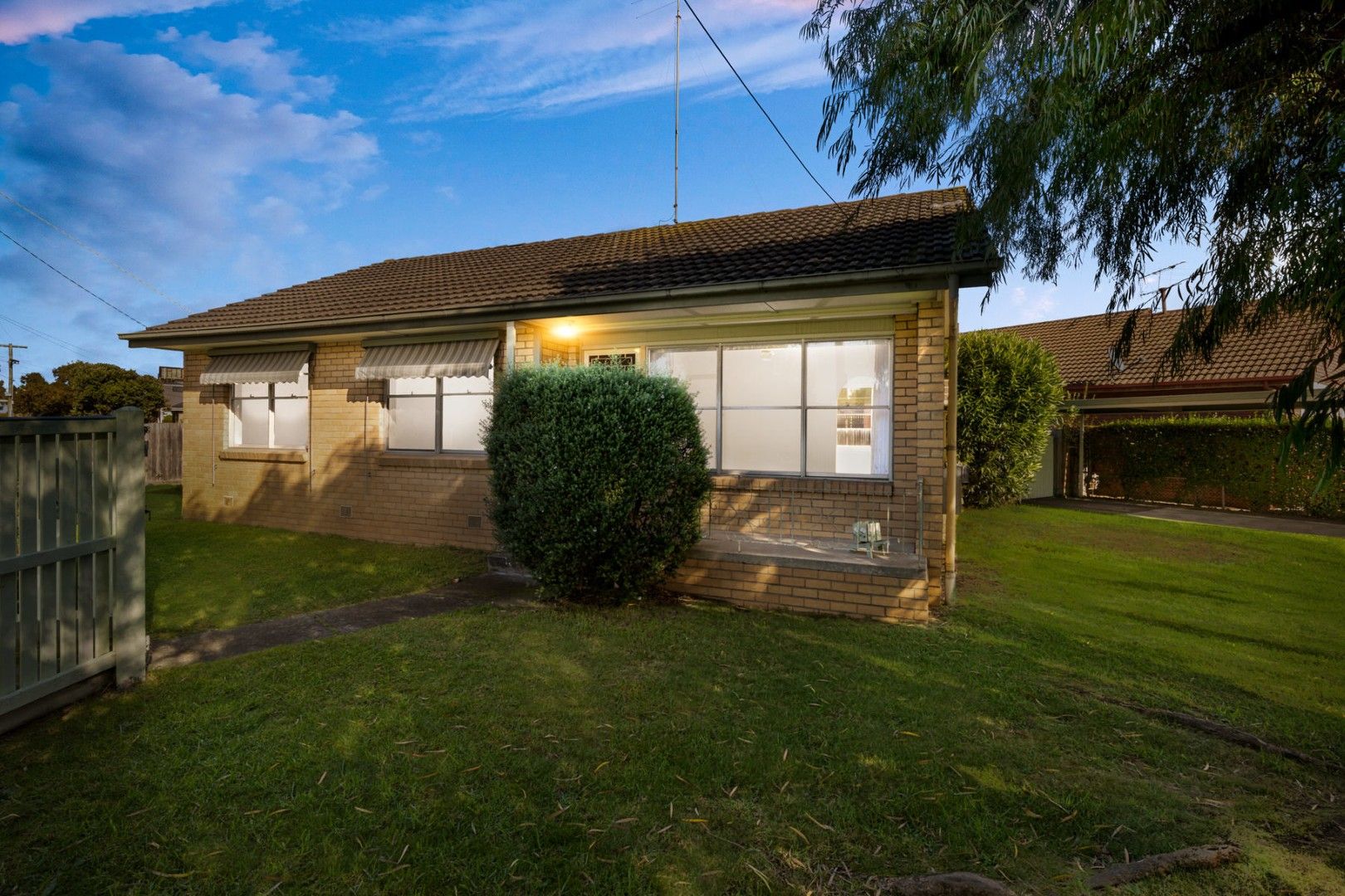 2 Neptune Avenue, Newcomb VIC 3219, Image 0