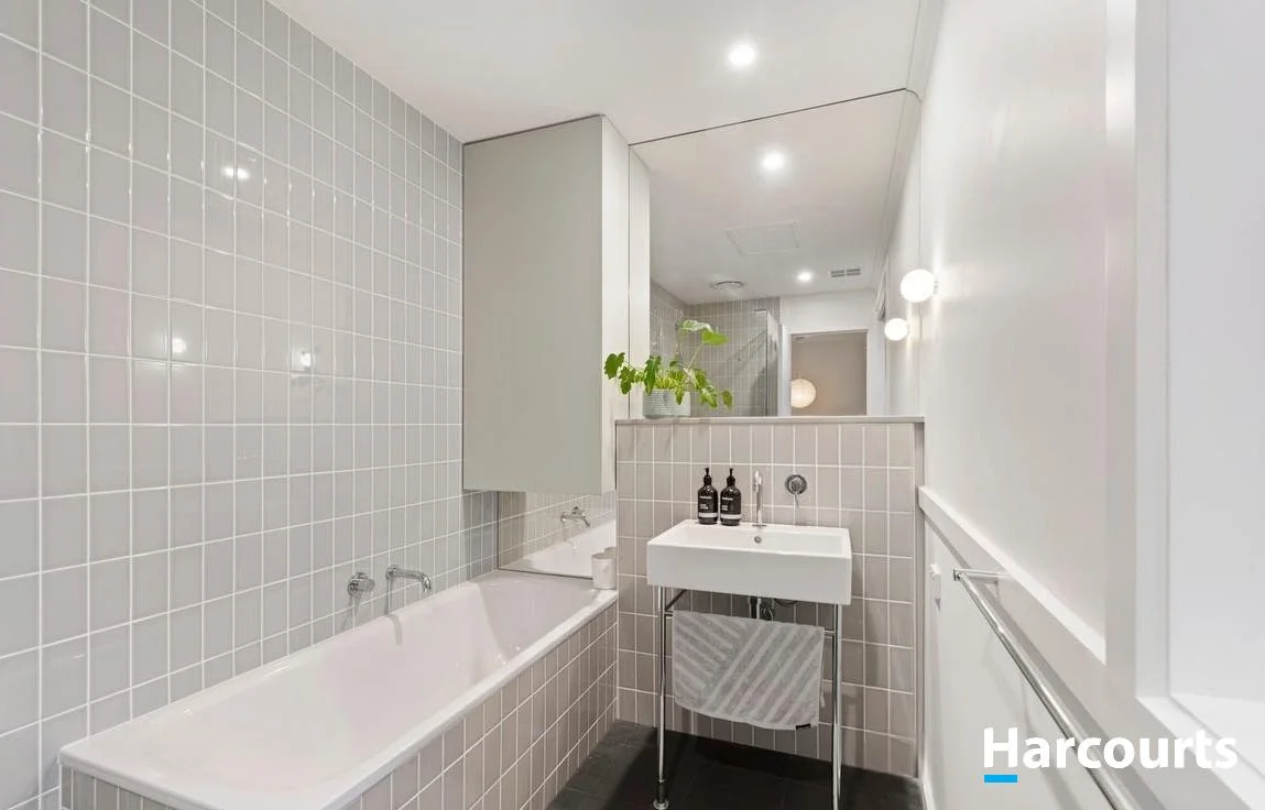 Additional image 5 of 2/76 Williamsons Road, Doncaster VIC 3108