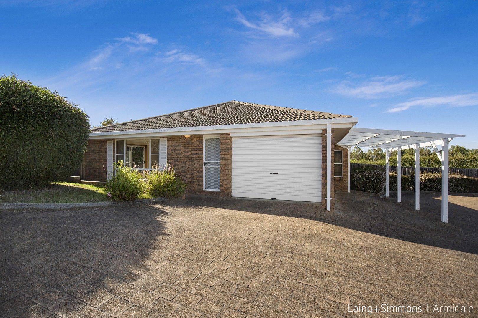 3 bedrooms Apartment / Unit / Flat in 8/210 Donnelly Street ARMIDALE NSW, 2350