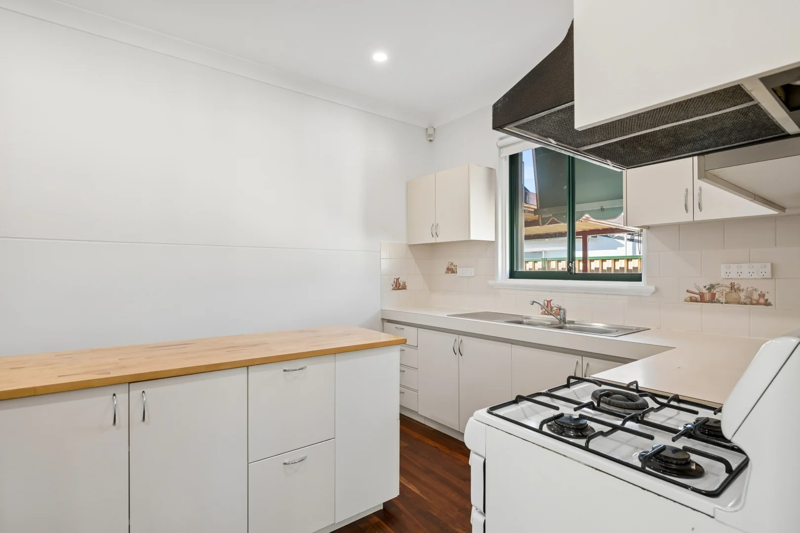 Additional image 6 of 8 Bernice Way, Thornlie WA 6108