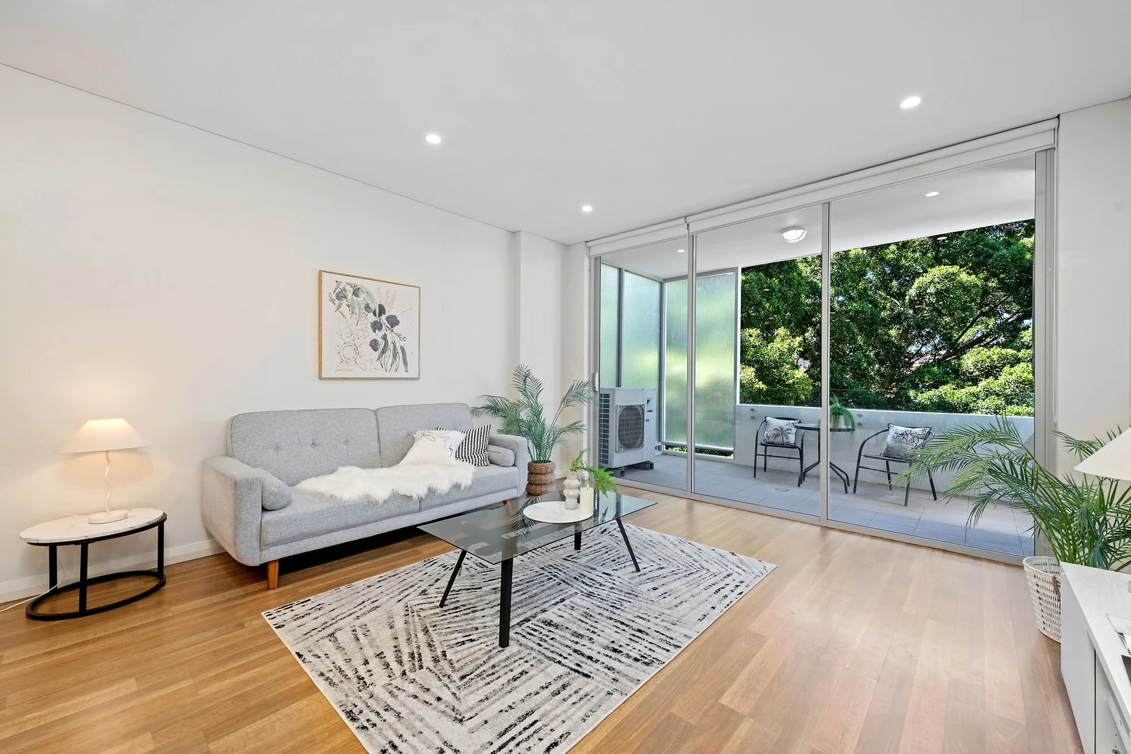 10/2A Duke Street, Kensington NSW 2033
