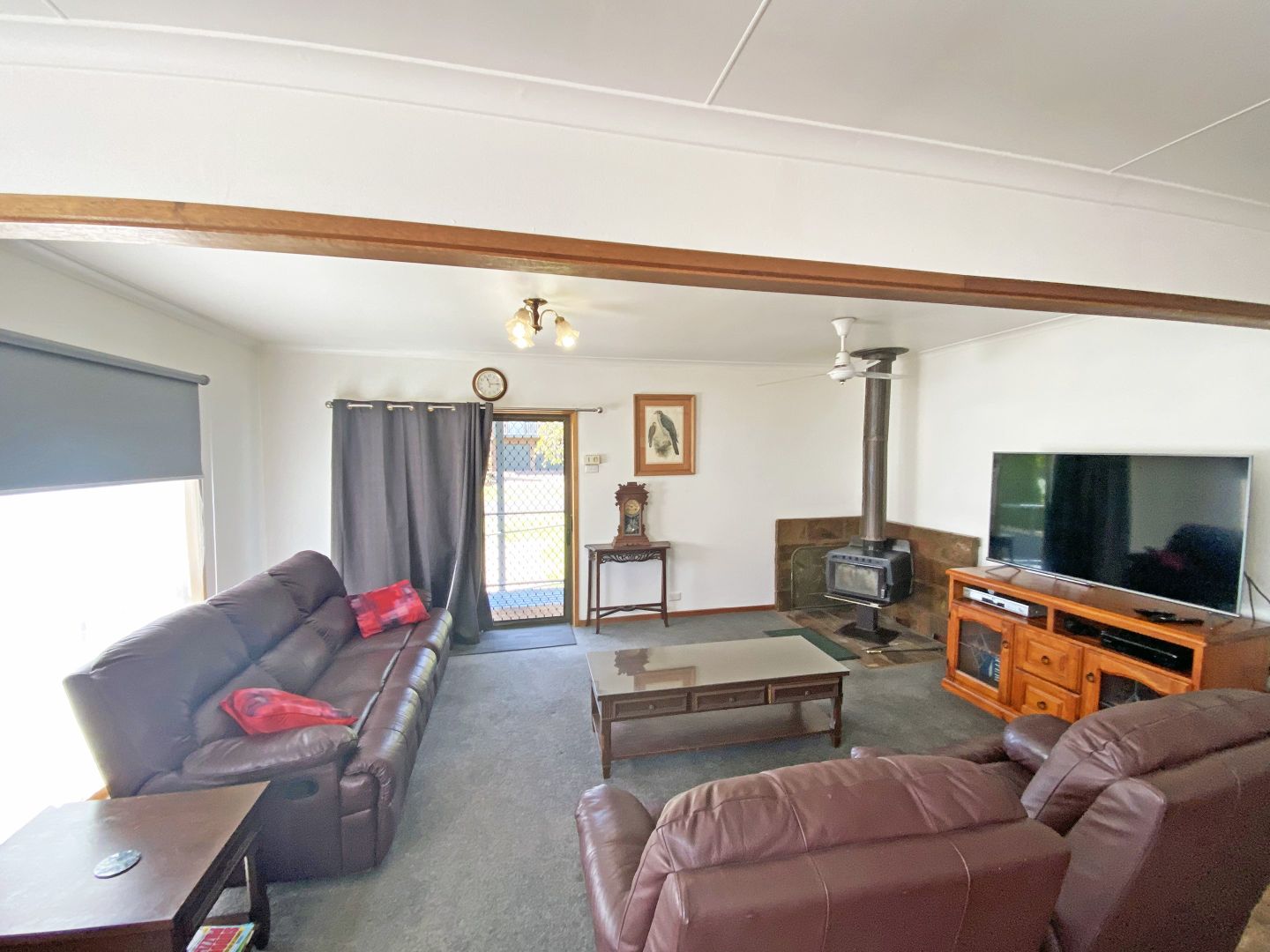 17 Griffin Street, Heywood VIC 3304, Image 2