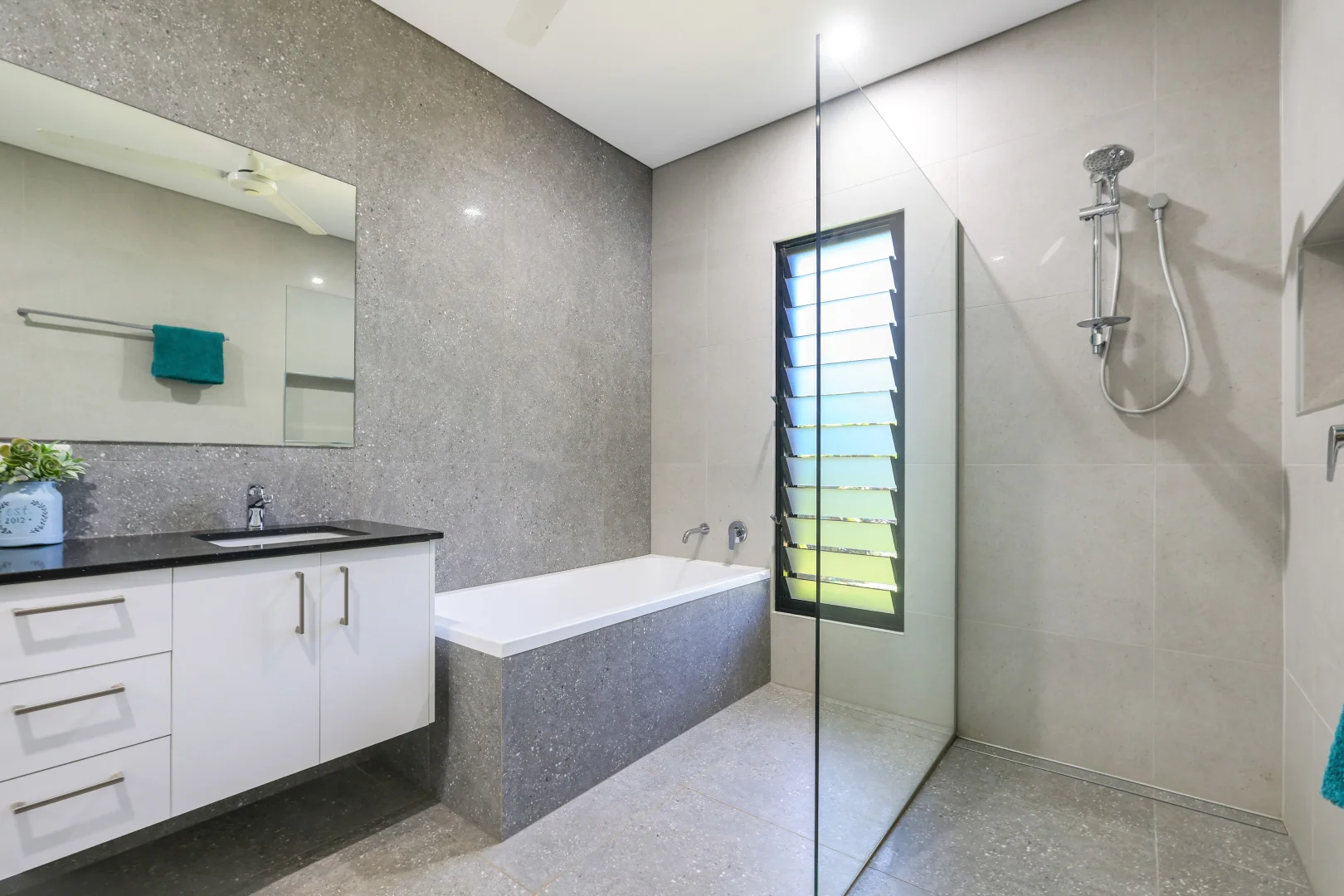 Additional image 16 of 25 Changsha Crescent, Muirhead NT 0810