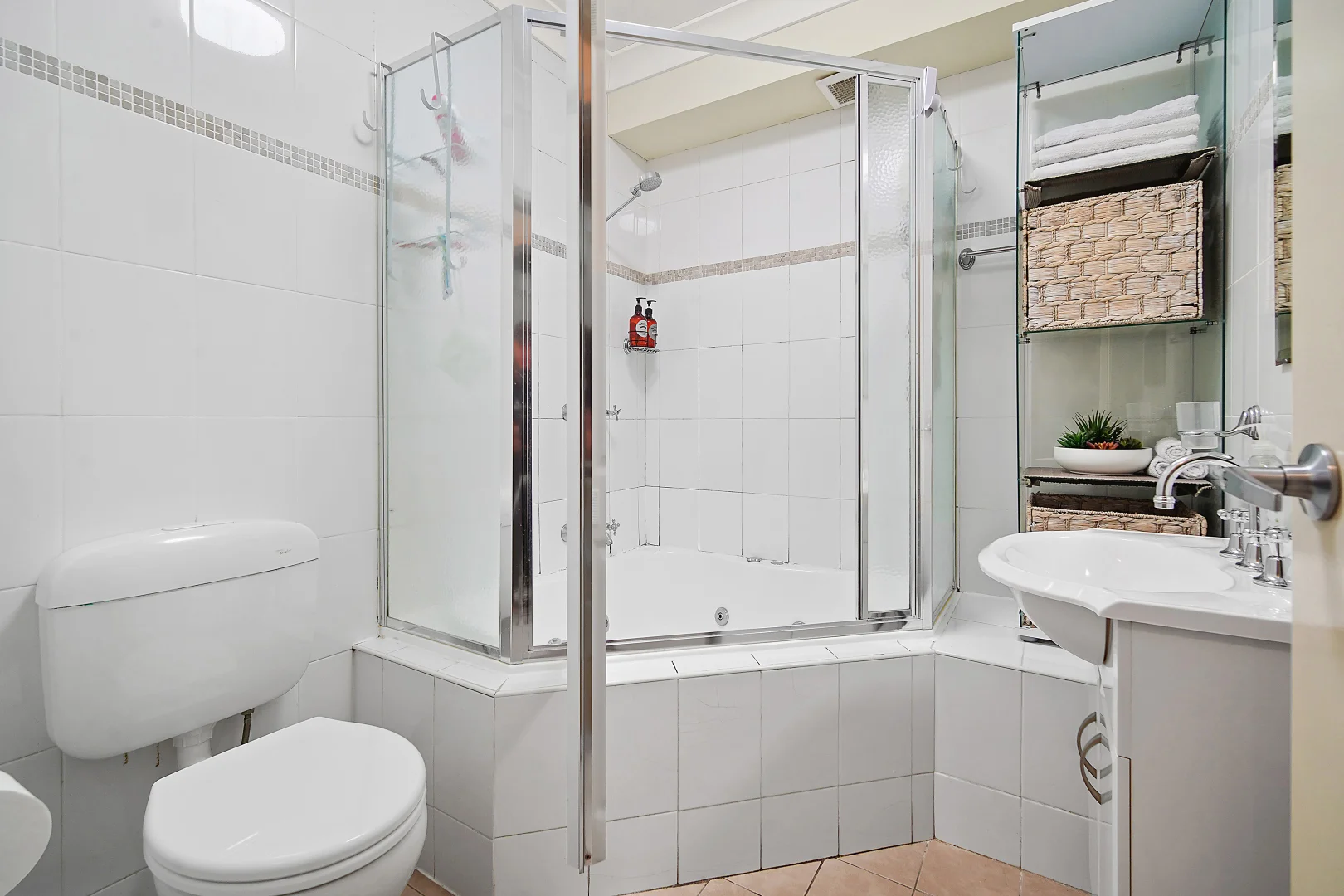 Additional image 7 of 15/12-14 Gladstone Avenue, Wollongong NSW 2500