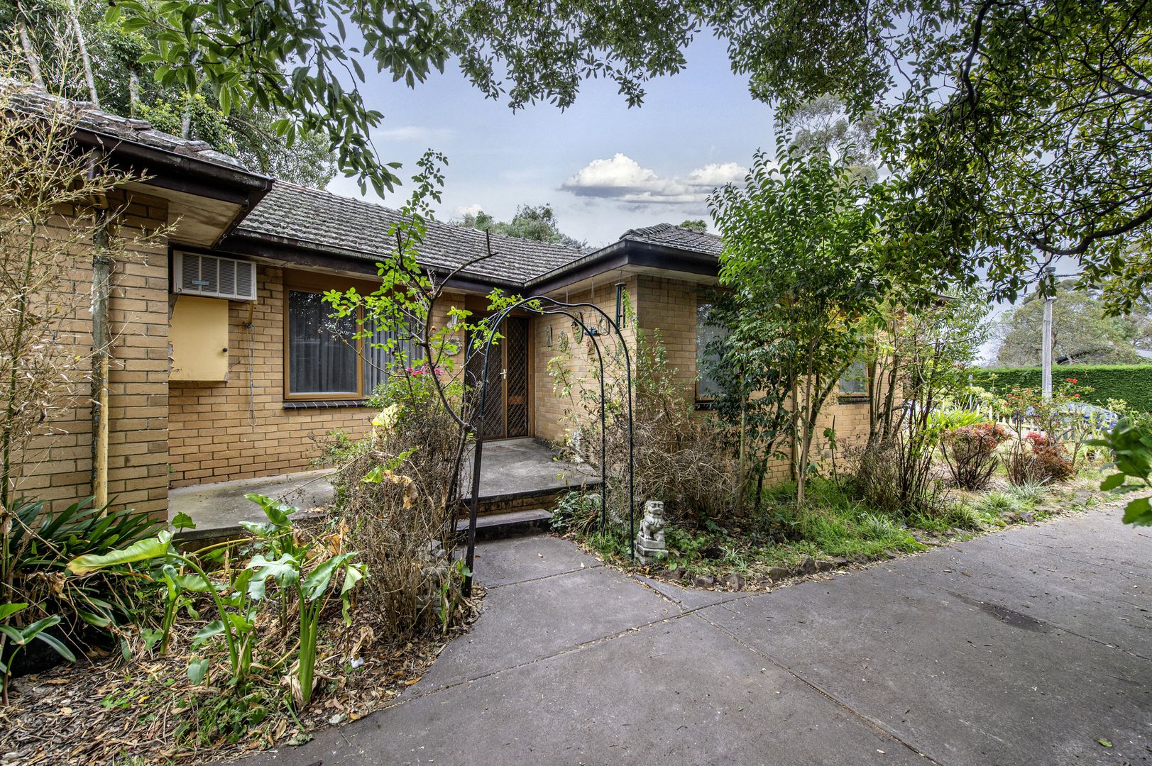 38 The Avenue, Blackburn VIC 3130, Image 2