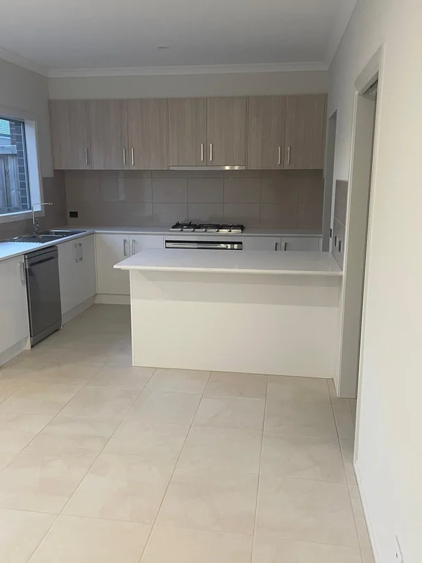 Cranbourne East VIC 3977