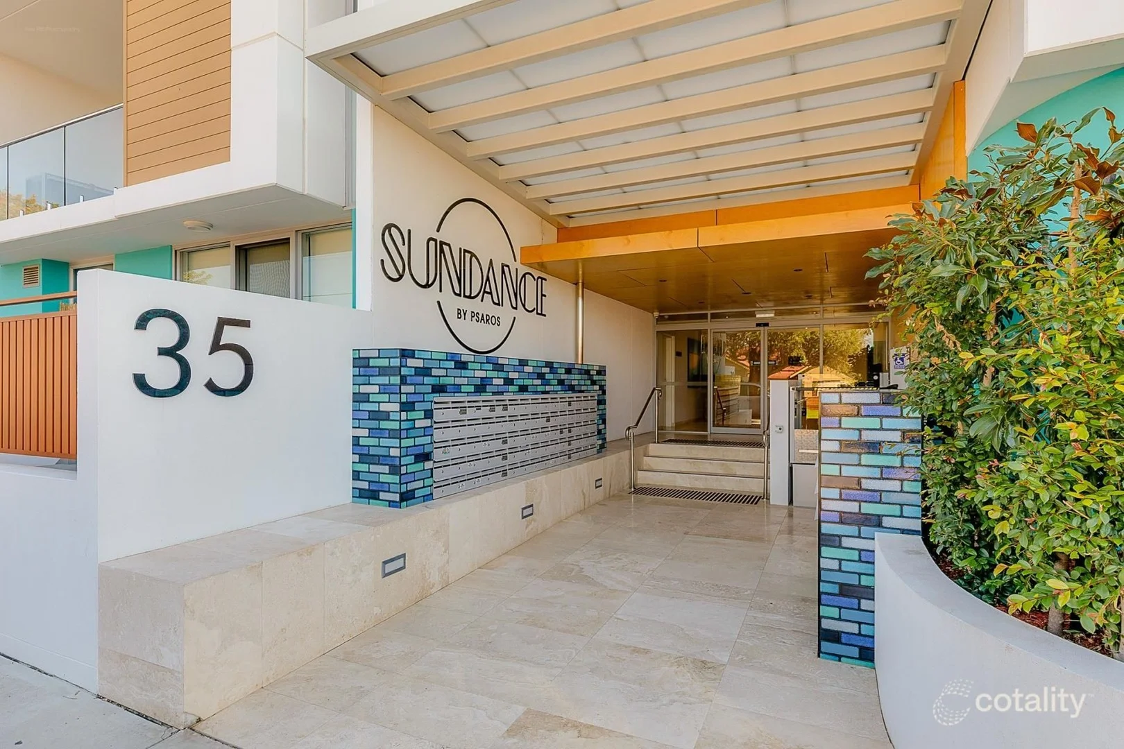 Primary image of 4/35 Hastings Street, Scarborough WA 6019