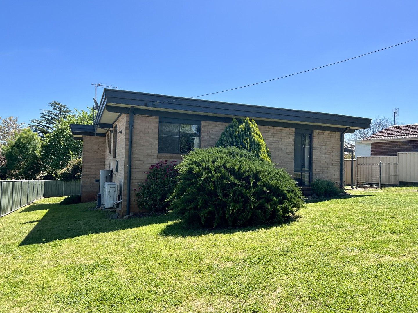 1 Kinsela Close, Young NSW 2594, Image 0