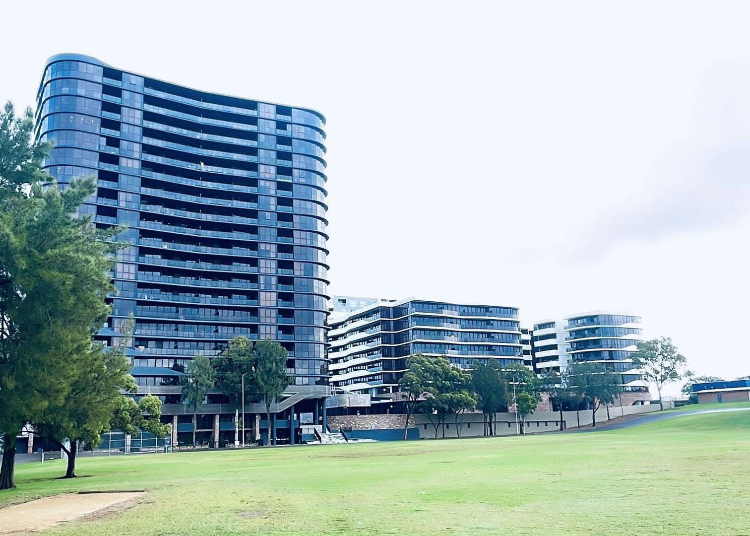 1 bedrooms Apartment / Unit / Flat in 310/15 Jack Brabham Drive HURSTVILLE NSW, 2220