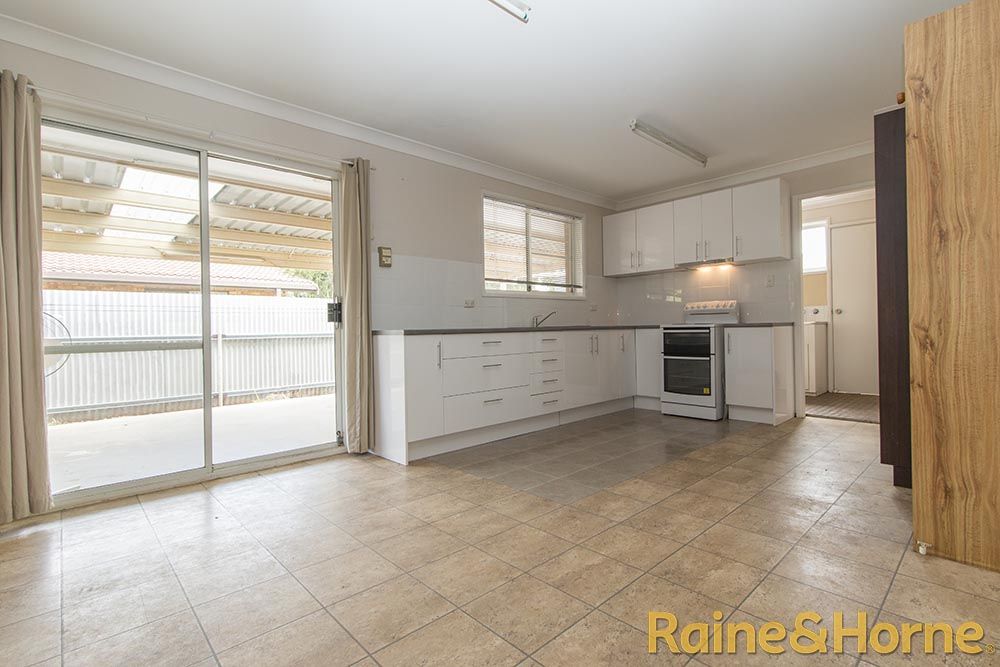 136 Murgah Street, Narromine NSW 2821, Image 1