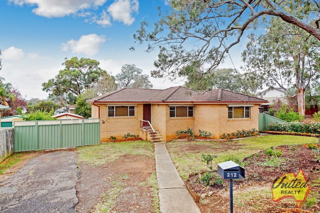 212 Old Hume Highway, Camden South NSW 2570, Image 1
