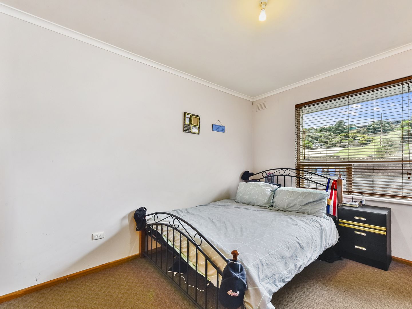 4/7 Sinclair Street, Mount Gambier SA 5290, Image 2