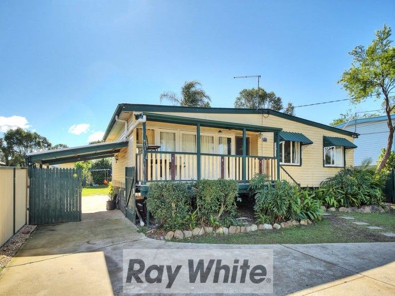 3 bedrooms House in 33 Orchid Street WOODRIDGE QLD, 4114