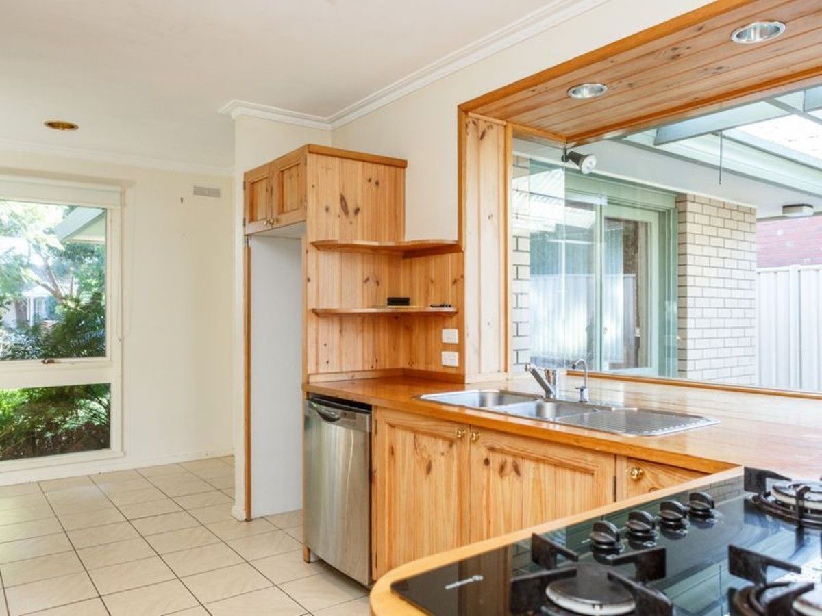 8 Julie Court, Sale VIC 3850, Image 1