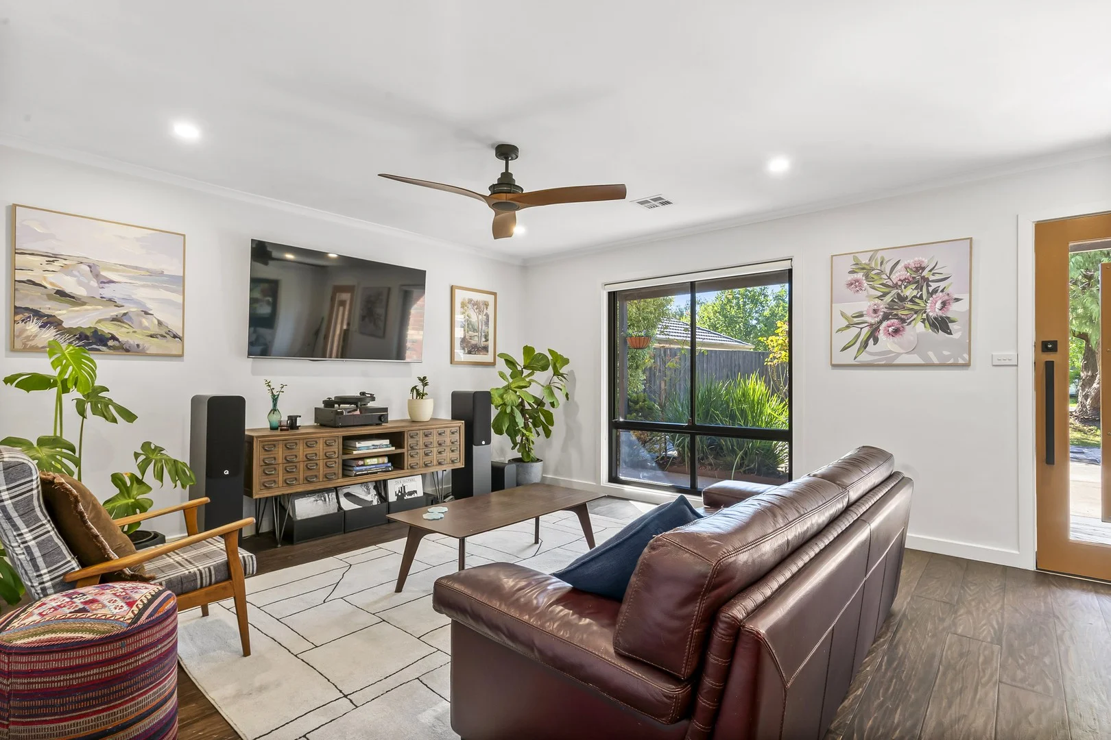 24 Hilltop Way, Gisborne VIC 3437