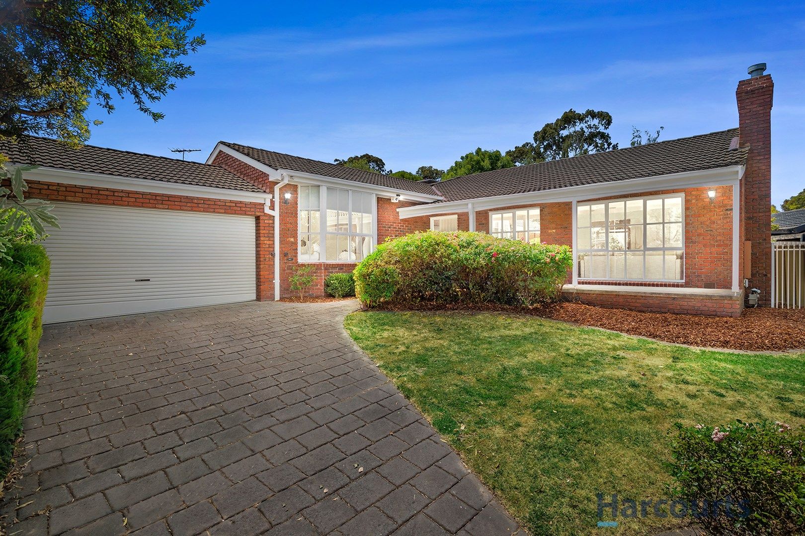 17 Strand Close, Glen Waverley VIC 3150, Image 0